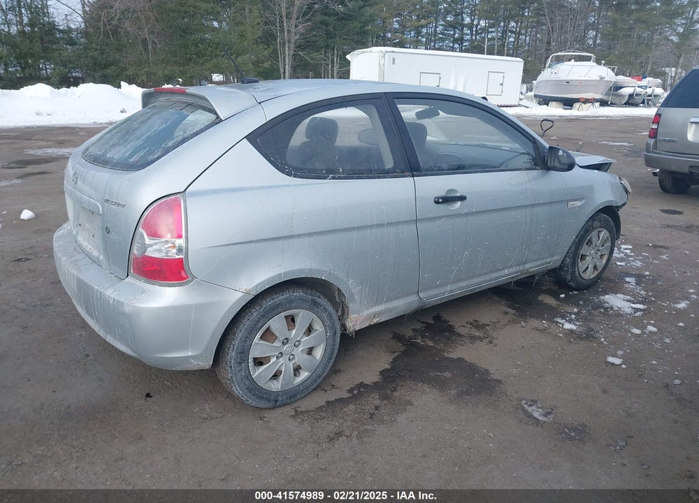 2008 HYUNDAI ACCENT VIN: KMHCM36C58U093487