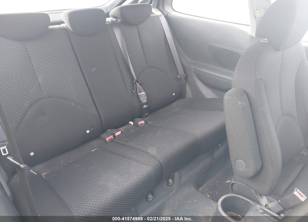 2008 HYUNDAI ACCENT VIN: KMHCM36C58U093487