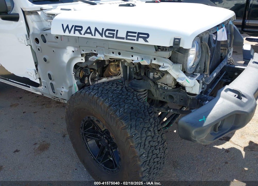 2020 JEEP WRANGLER UNLIMITED SPORT 4X4 VIN: 1C4HJXDG0LW174393