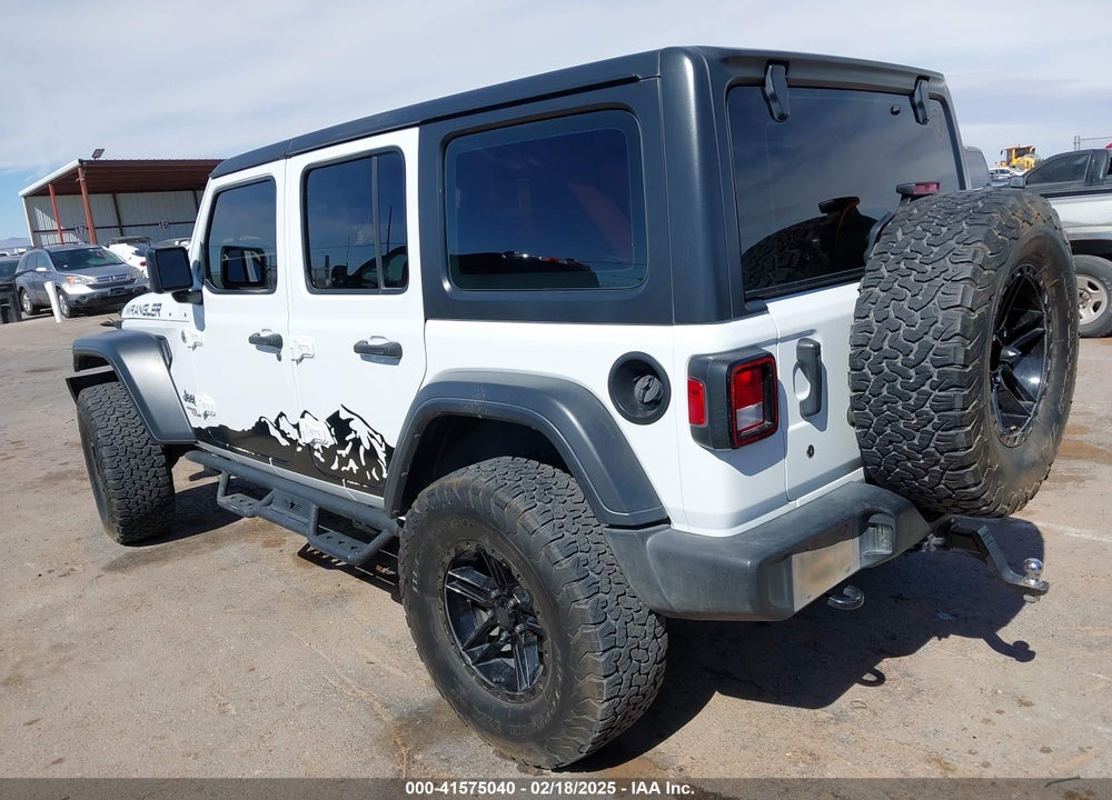 2020 JEEP WRANGLER UNLIMITED SPORT 4X4 VIN: 1C4HJXDG0LW174393