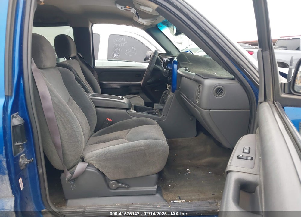 2003 CHEVROLET SILVERADO 1500 LS VIN: 2GCEC19T031299689