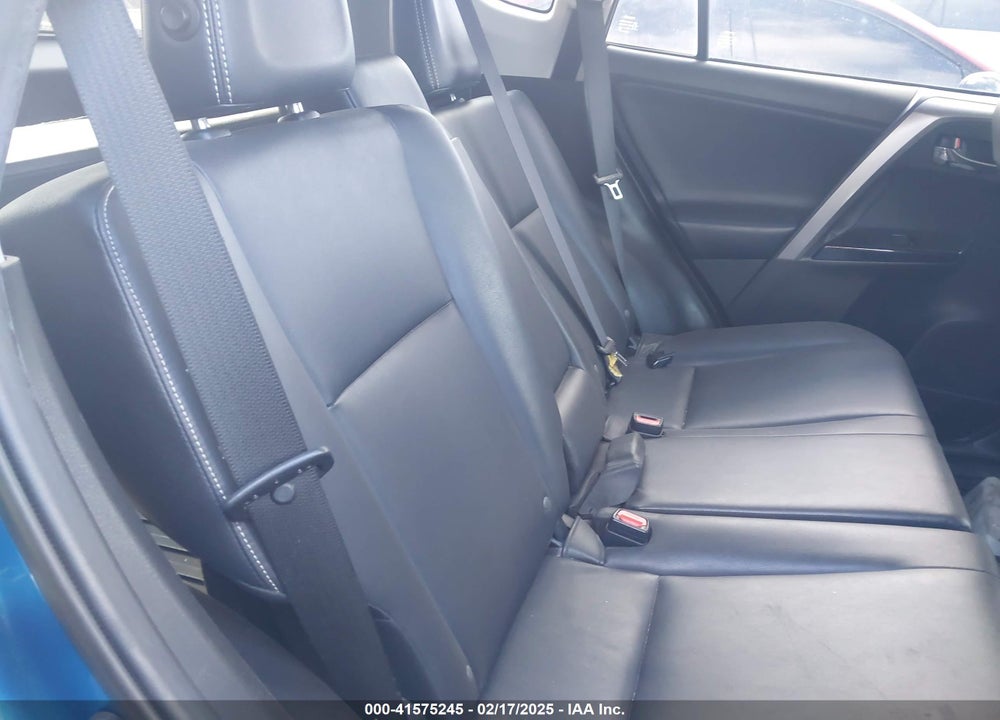 2018 TOYOTA RAV4 LIMITED VIN: JTMDFREVXJJ215177