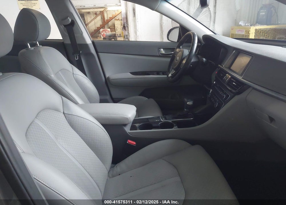 2016 KIA OPTIMA VIN: 5XXGU4L30GG066847