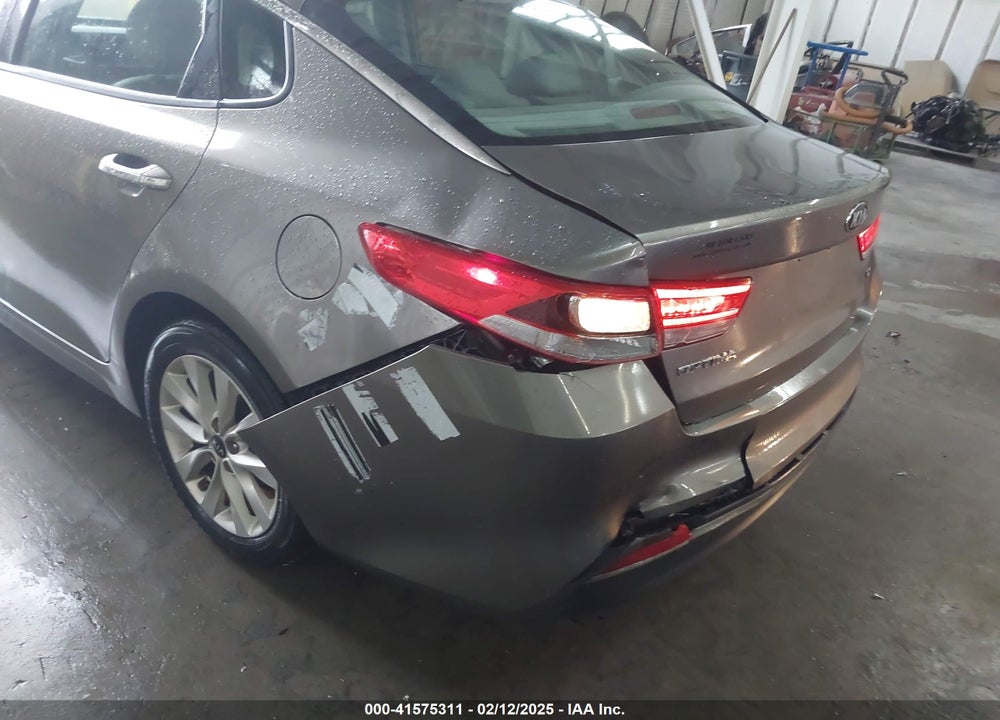 2016 KIA OPTIMA VIN: 5XXGU4L30GG066847