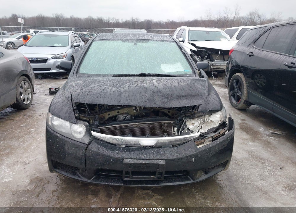 2011 HONDA CIVIC LX VIN: 19XFA1F59BE003702