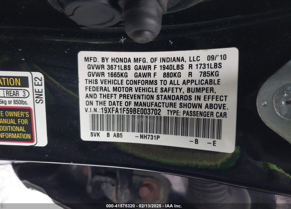 2011 HONDA CIVIC LX VIN: 19XFA1F59BE003702