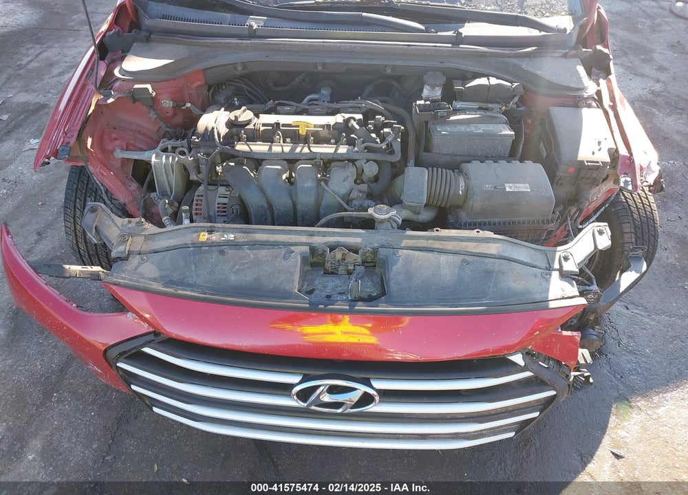 2017 HYUNDAI ELANTRA VIN: 5NPD84LF5HH189812