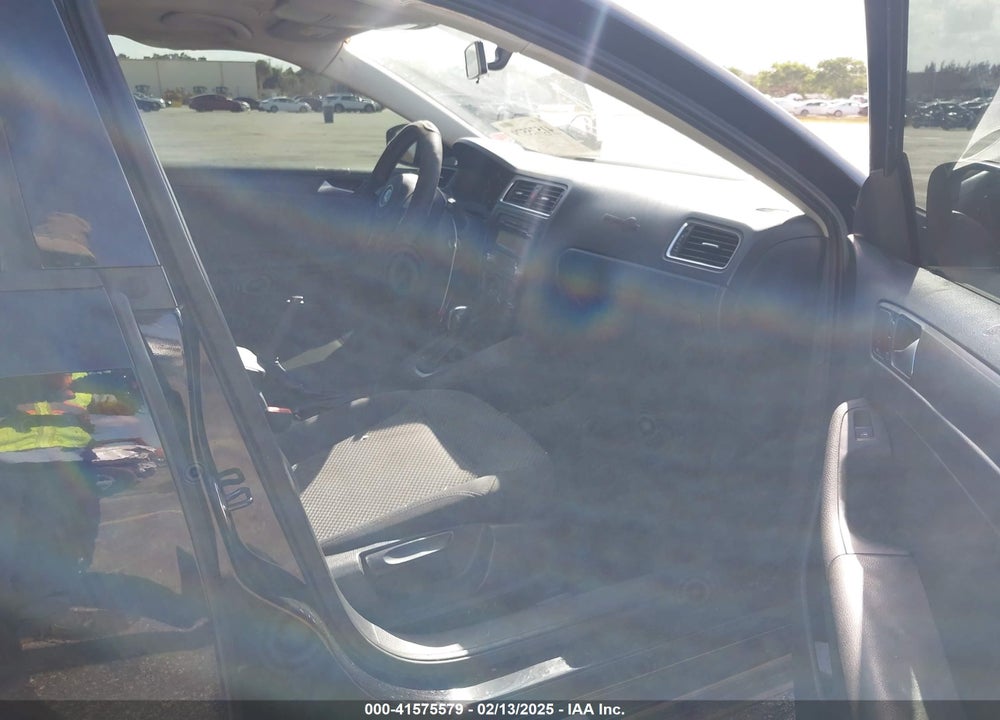 2014 VOLKSWAGEN JETTA VIN: 3VW2K7AJ9EM404287