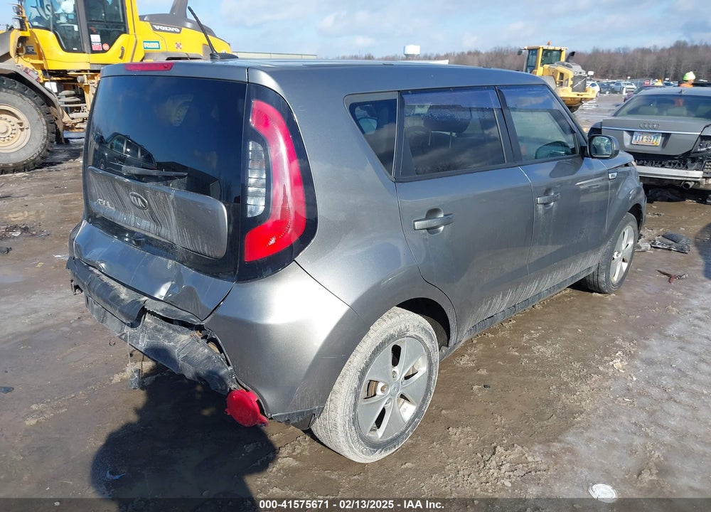 2015 KIA SOUL VIN: KNDJN2A2XF7127663