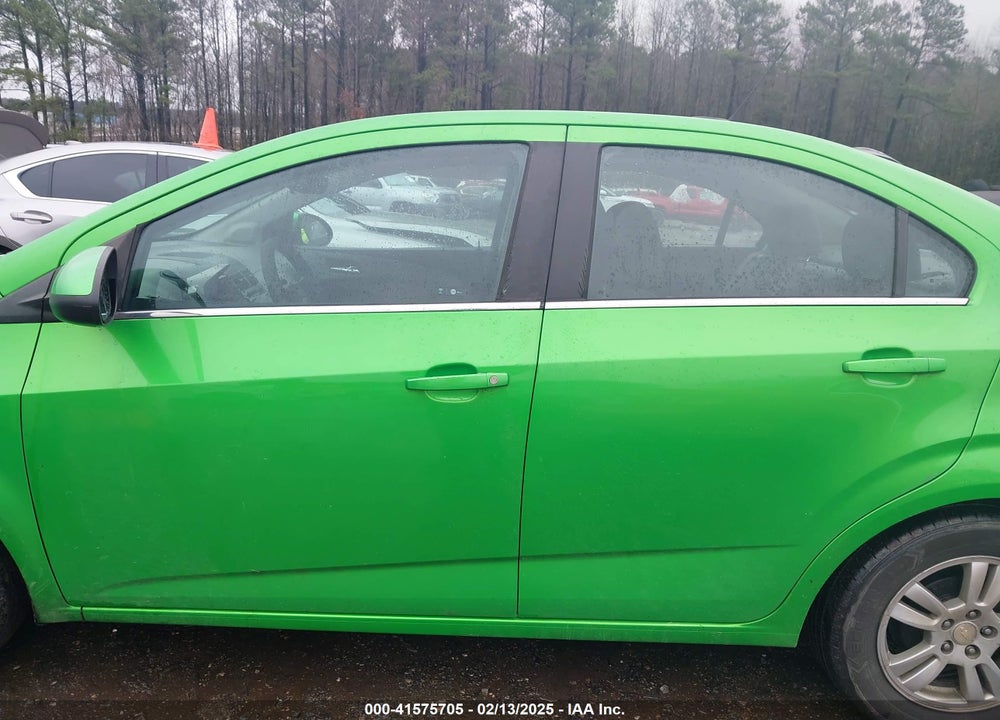 2016 CHEVROLET SONIC VIN: 1G1JC5SH1G4162923