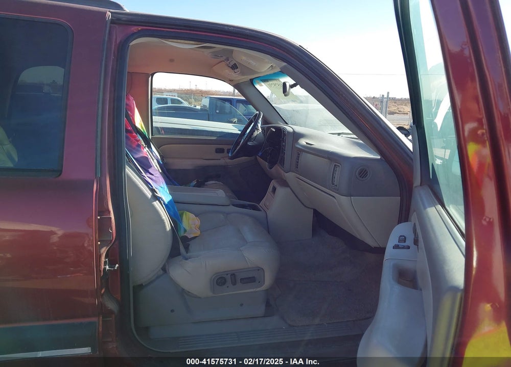 2001 CHEVROLET TAHOE LT VIN: 1GNEK13T01R193508