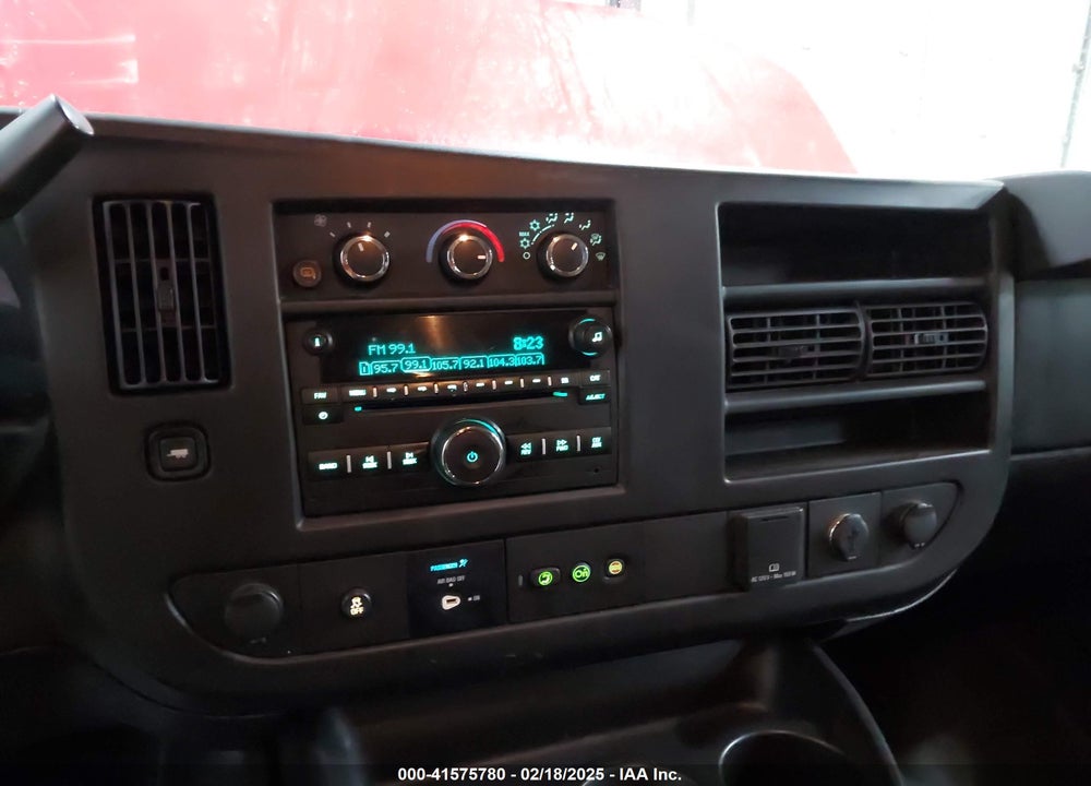 2015 GMC SAVANA 3500 LS VIN: 1GJZ7ZFF1F1257019