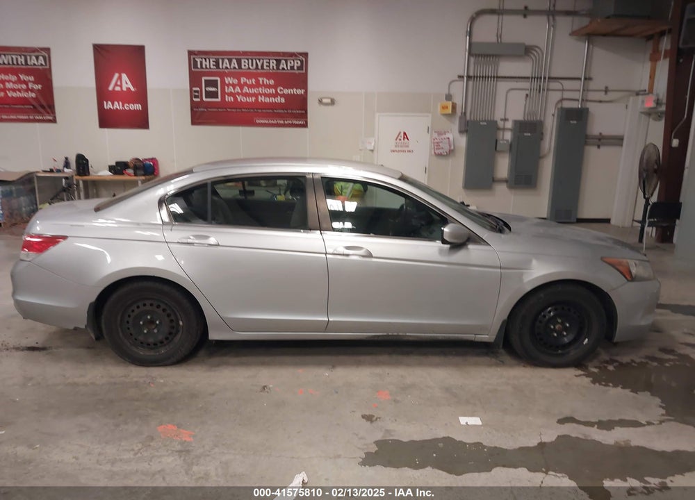 2010 HONDA ACCORD 2.4 LX VIN: 1HGCP2F33AA189343