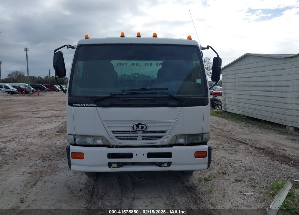 2009 NISSAN DIESEL UD2000 VIN: JNAMB81H39AH75050