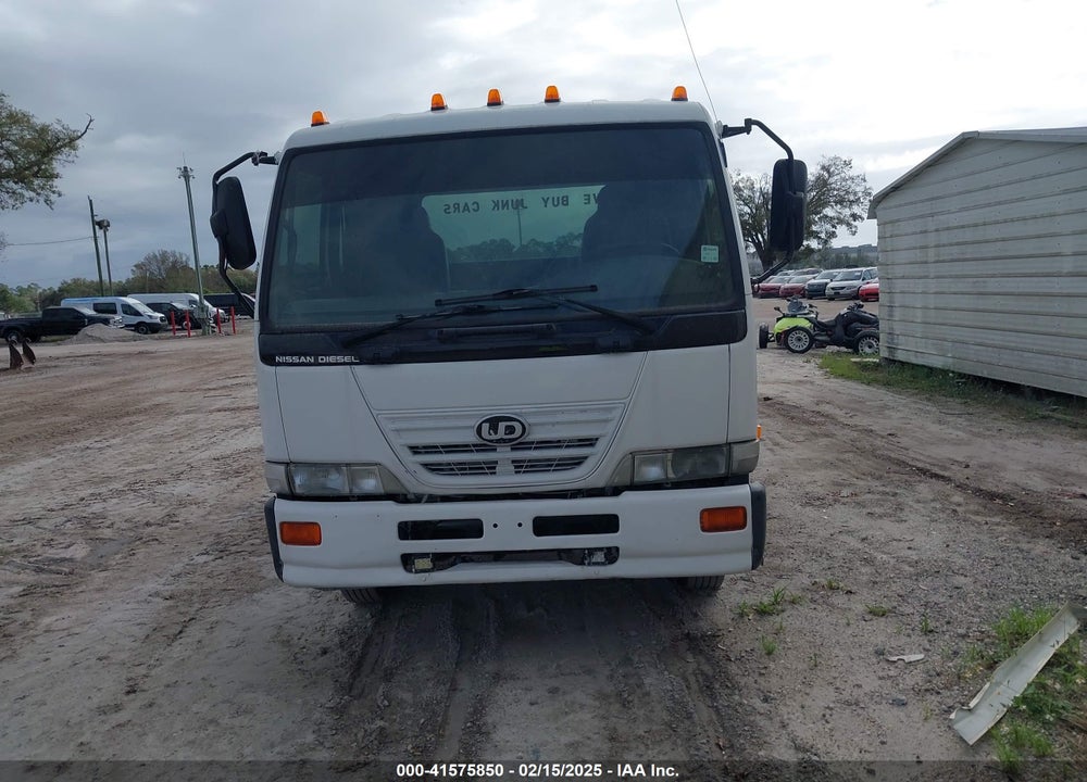 2009 NISSAN DIESEL UD2000 VIN: JNAMB81H39AH75050