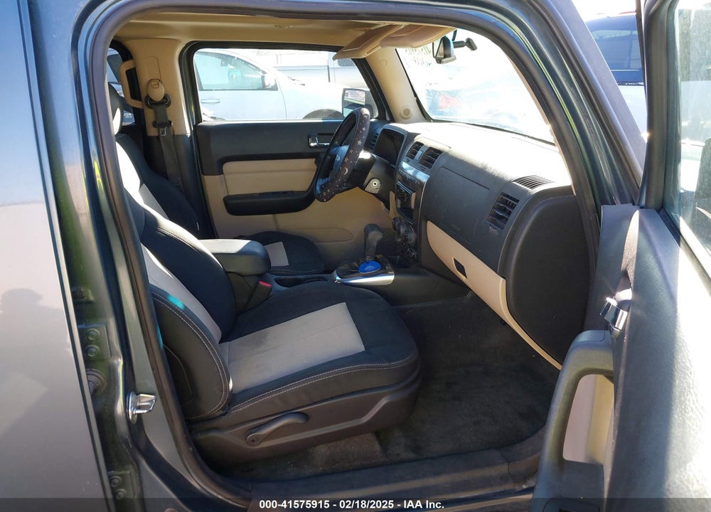 2007 HUMMER H3 SUV VIN: 5GTDN13E578164462