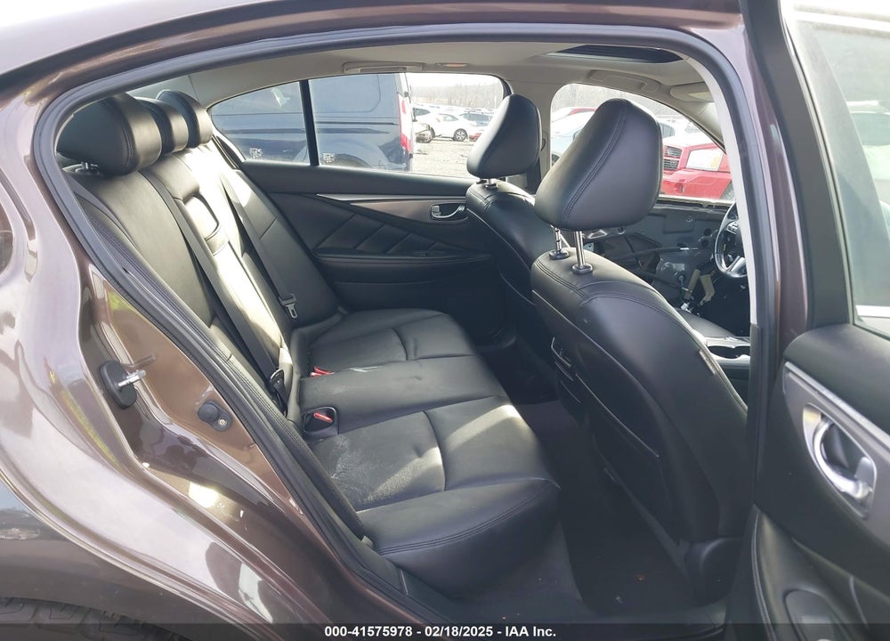 2015 INFINITI Q50 VIN: JN1BV7AR5FM391165