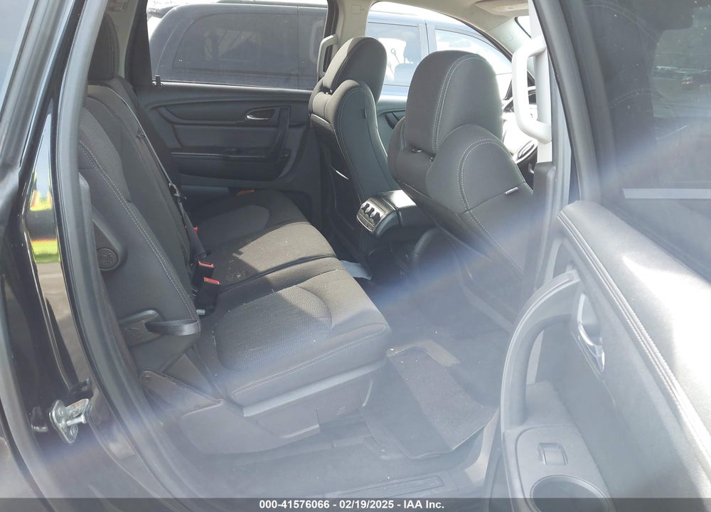 2015 CHEVROLET TRAVERSE 1LT VIN: 1GNKVGKDXFJ317054