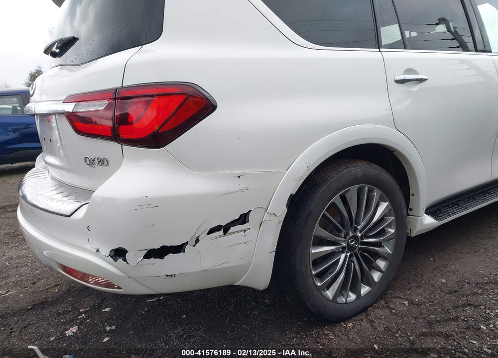 2018 INFINITI QX80 VIN: JN8AZ2NEXJ9193432
