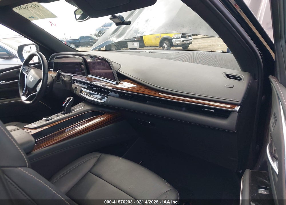 2022 CADILLAC ESCALADE 4WD LUXURY VIN: 1GYS4AKL2NR110264