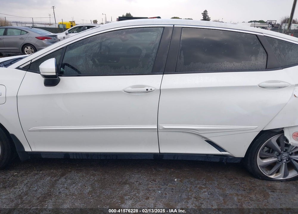 2019 HONDA CLARITY PLUG-IN HYBRID VIN: JHMZC5F34KC007238