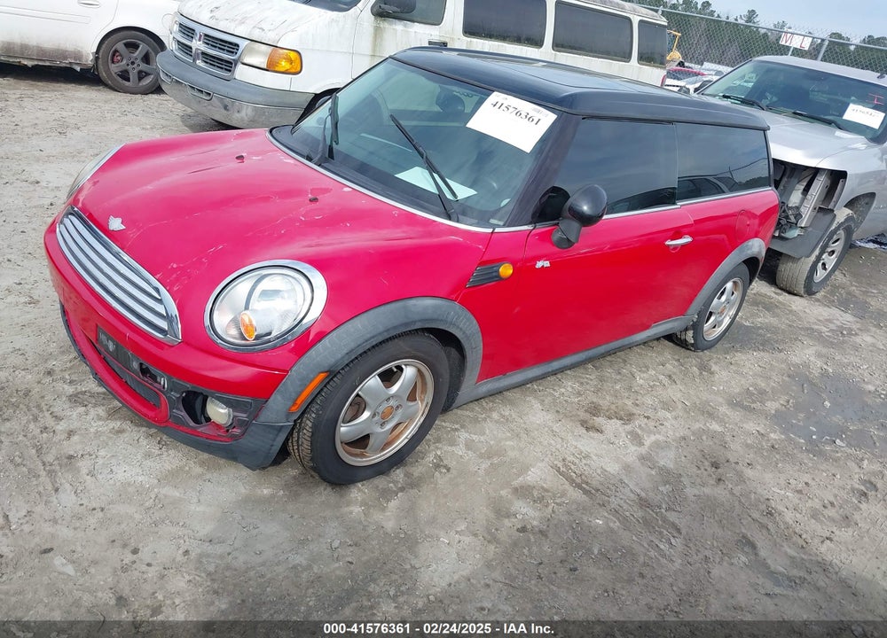 2008 MINI COOPER CLUBMAN VIN: WMWML33528TN66475