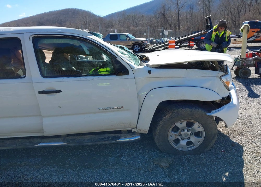 2015 TOYOTA TACOMA DOUBLE CAB/TRD PRO VIN: 5TFLU4EN1FX116529