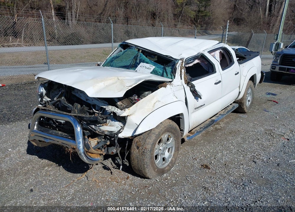 2015 TOYOTA TACOMA DOUBLE CAB/TRD PRO VIN: 5TFLU4EN1FX116529