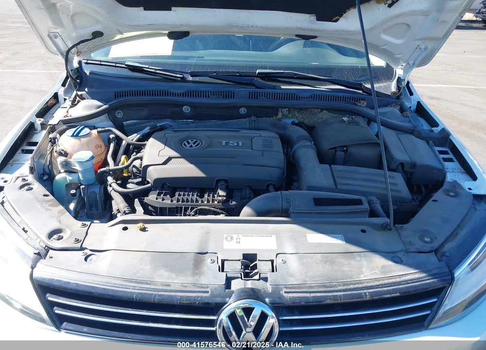 2014 VOLKSWAGEN JETTA 1.8T SE VIN: 3VWD17AJXEM266187