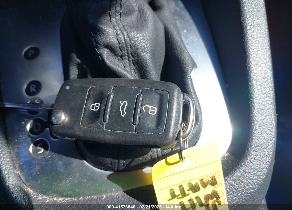 2014 VOLKSWAGEN JETTA 1.8T SE VIN: 3VWD17AJXEM266187