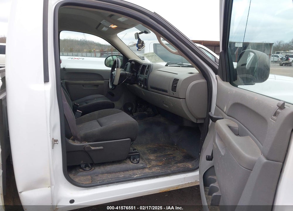 2011 GMC SIERRA 1500 WORK TRUCK VIN: 1GTN2TEA8BZ334441