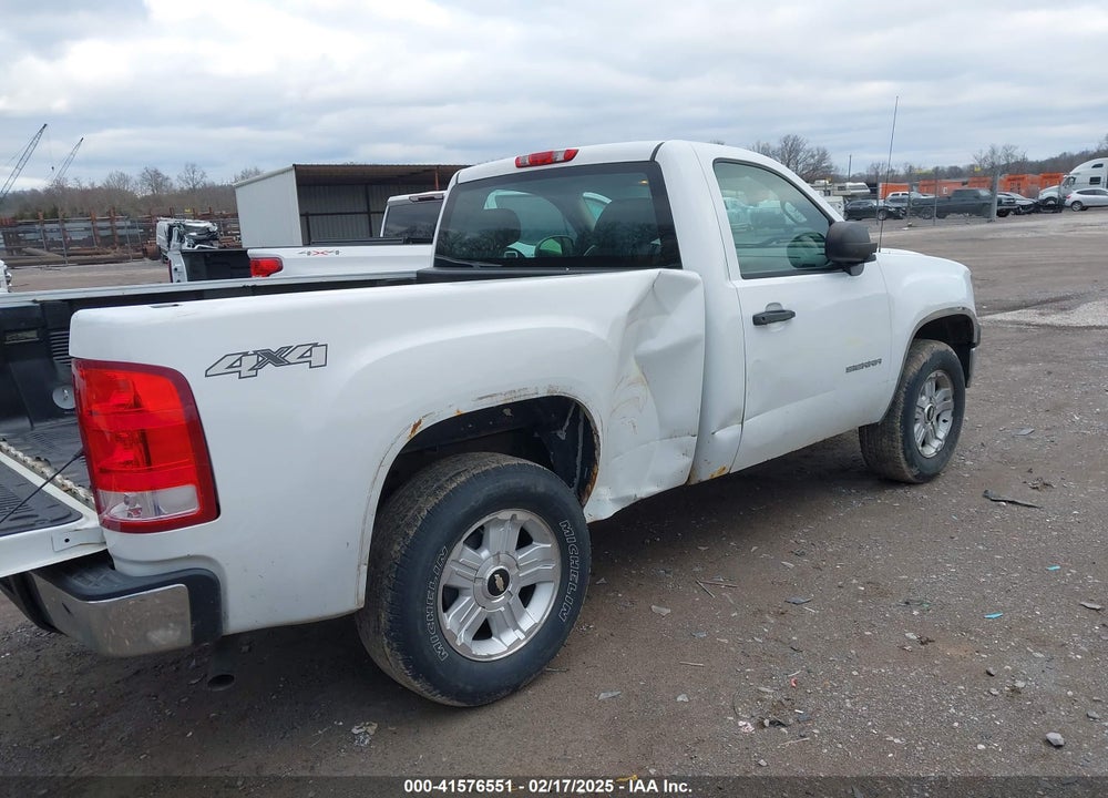 2011 GMC SIERRA 1500 WORK TRUCK VIN: 1GTN2TEA8BZ334441