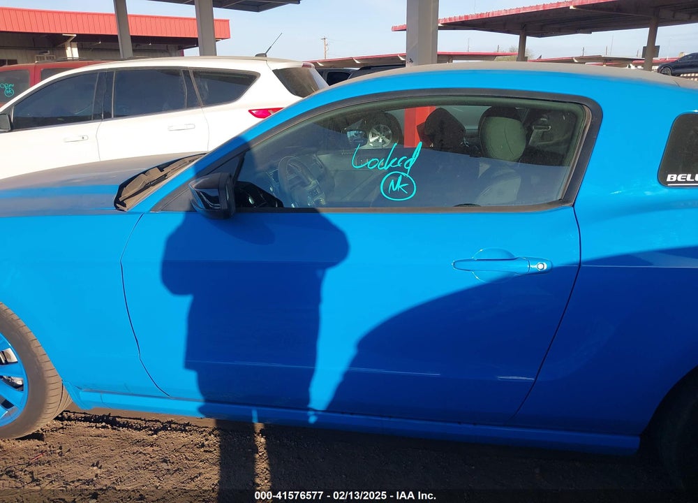 2014 FORD MUSTANG VIN: 1ZVBP8AM4E5231592