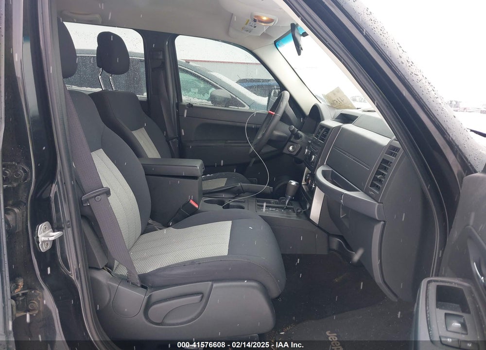 2010 JEEP LIBERTY SPORT VIN: 1J4PN2GK6AW152120