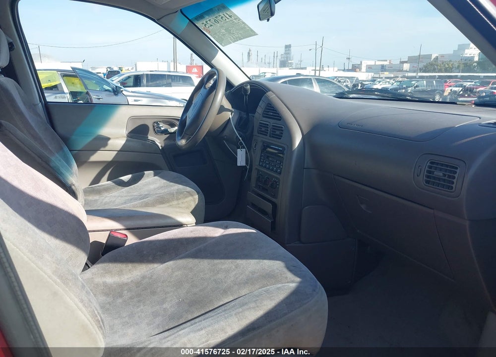 2002 NISSAN QUEST VIN: 4N2ZN15T92D805926