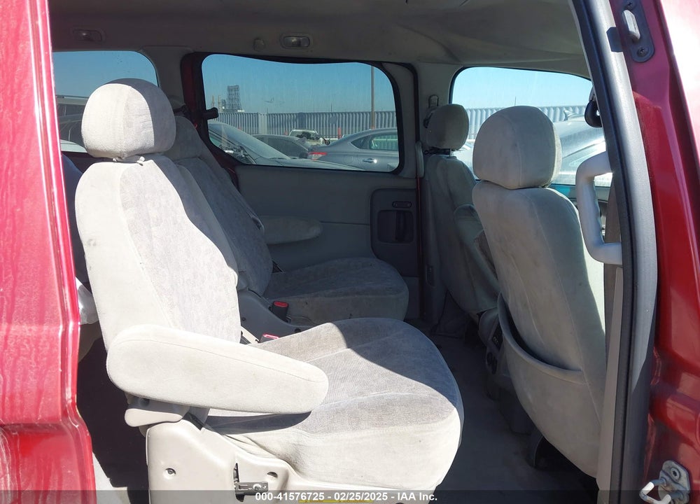 2002 NISSAN QUEST VIN: 4N2ZN15T92D805926