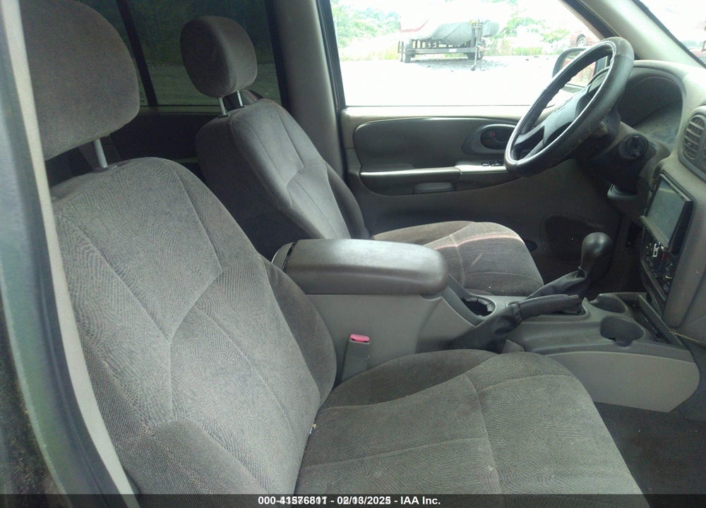 2004 CHEVROLET TRAILBLAZER VIN: 1GNDT13S242439696