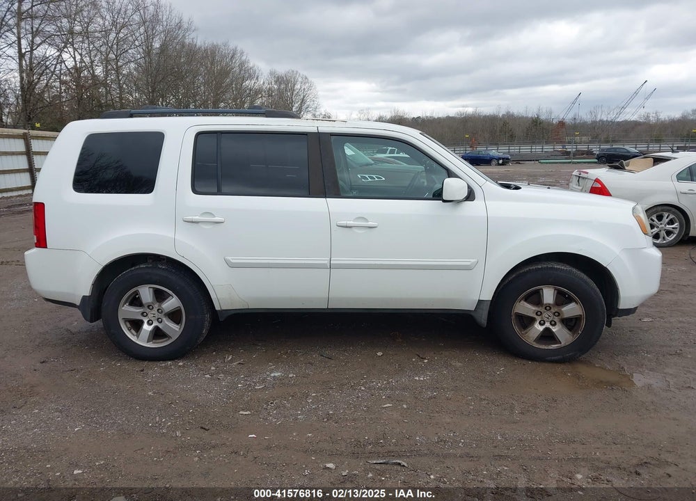2010 HONDA PILOT EX VIN: 5FNYF4H4XAB019478
