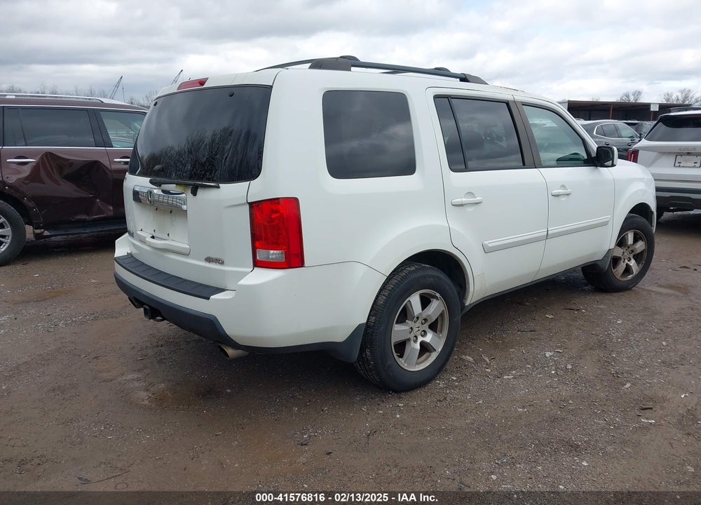 2010 HONDA PILOT EX VIN: 5FNYF4H4XAB019478