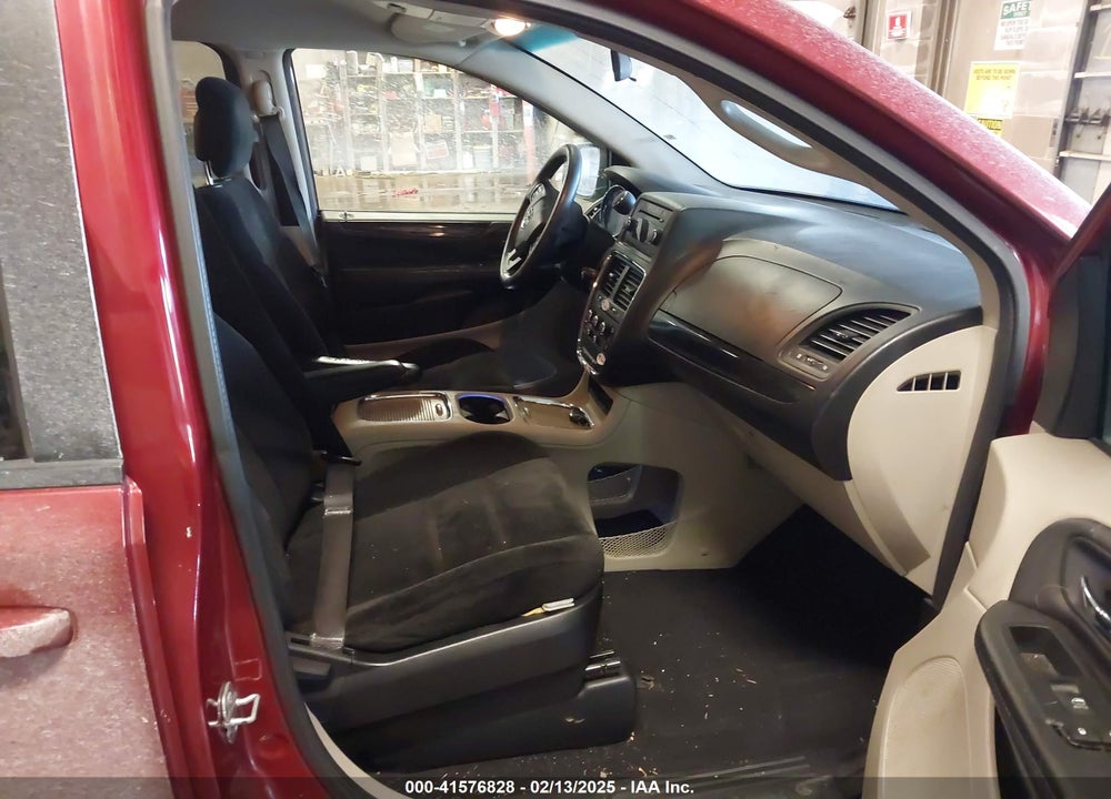 2014 DODGE GRAND CARAVAN VIN: 2C4RDGCG4ER356820