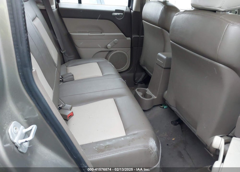 2008 JEEP PATRIOT VIN: 1J8FT28W28D735226