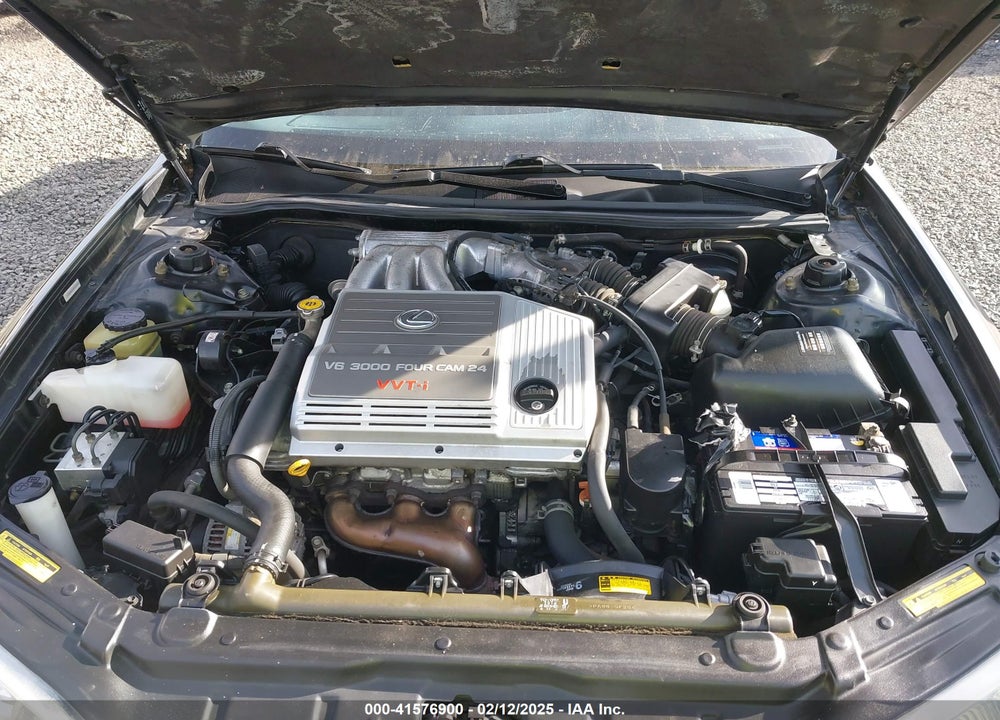 2001 LEXUS ES 300 VIN: JT8BF28G710290516