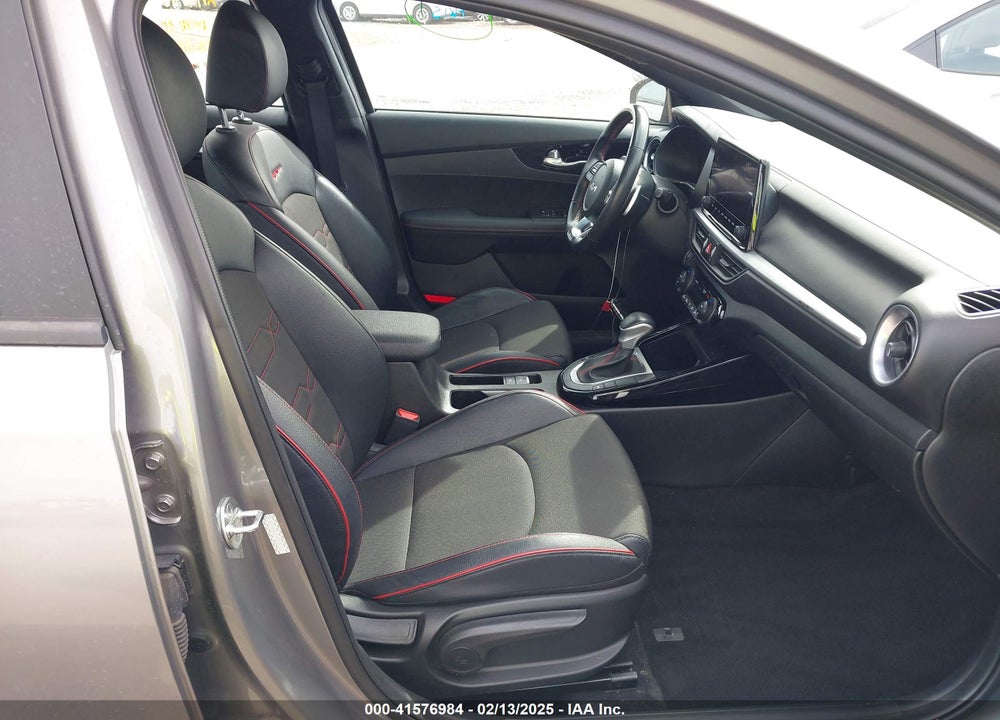 2023 KIA FORTE GT VIN: 3KPF44AC5PE578160