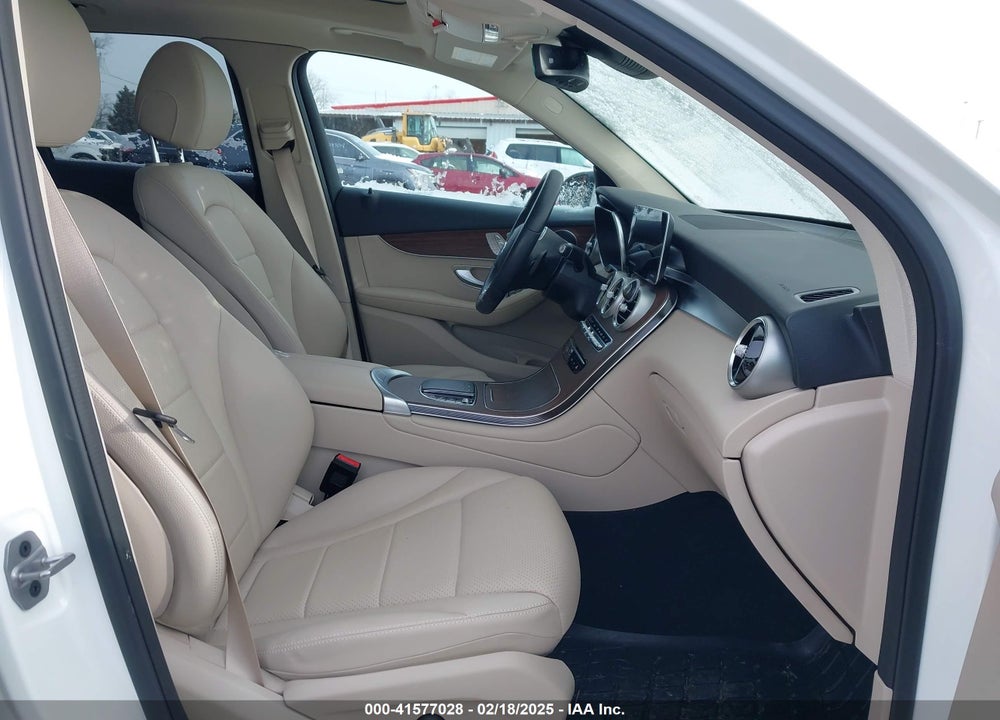 2022 MERCEDES-BENZ GLC 300 VIN: W1N0G8EB0NV400213