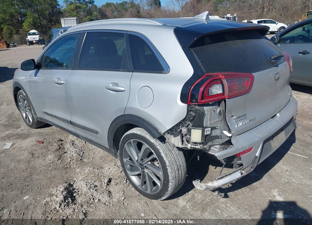 2017 KIA NIRO TOURING VIN: KNDCE3LCXH5082095