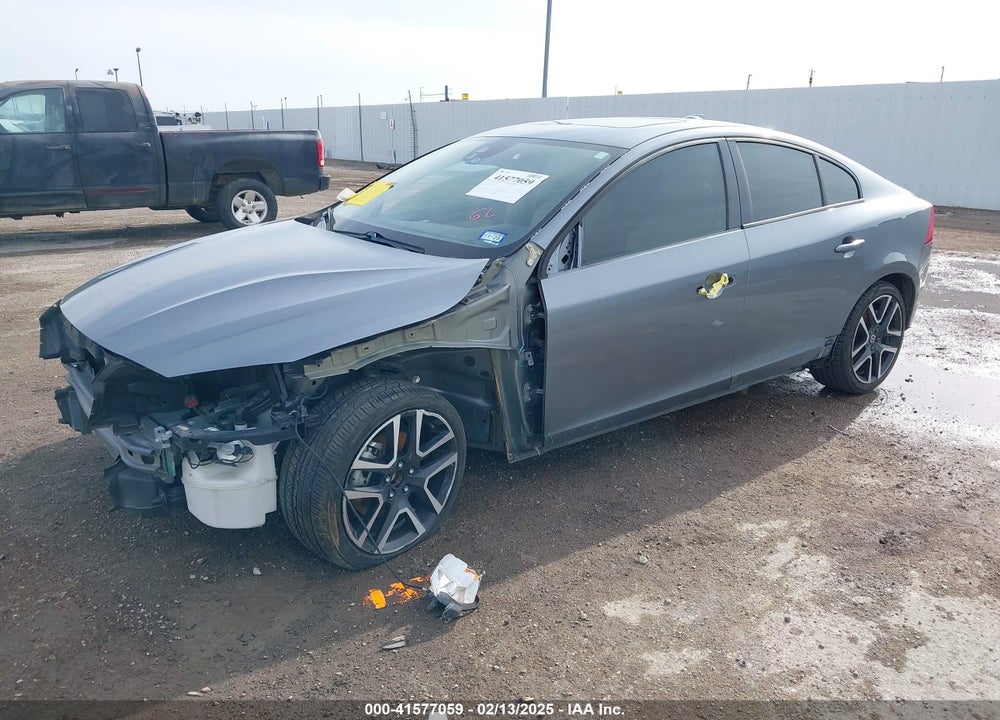 2017 VOLVO S60 VIN: YV126MFL4H2430687