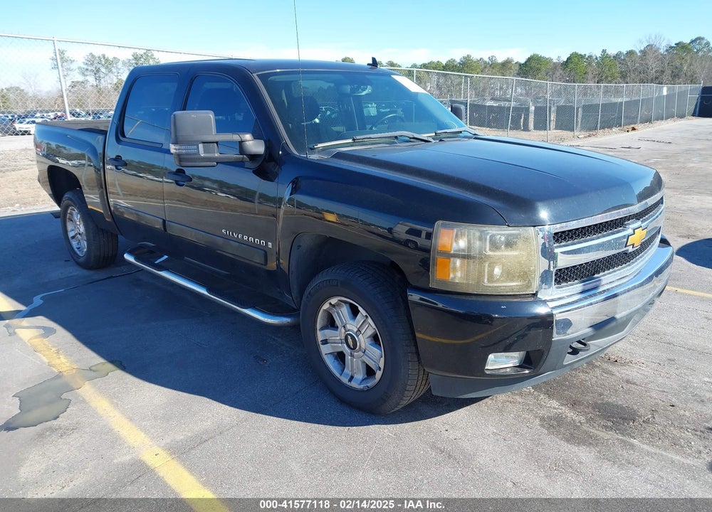 2007 CHEVROLET SILVERADO 1500 LT1 VIN: 2GCEK13M271686108