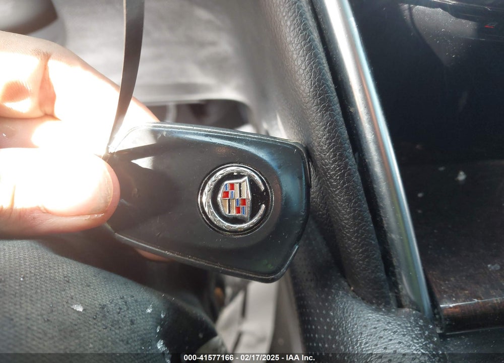 2015 CADILLAC XTS VIN: 2G61R5S36F9200106