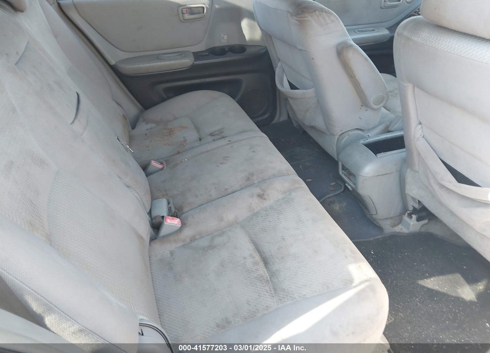 2004 TOYOTA HIGHLANDER V6 VIN: JTEEP21A740053557