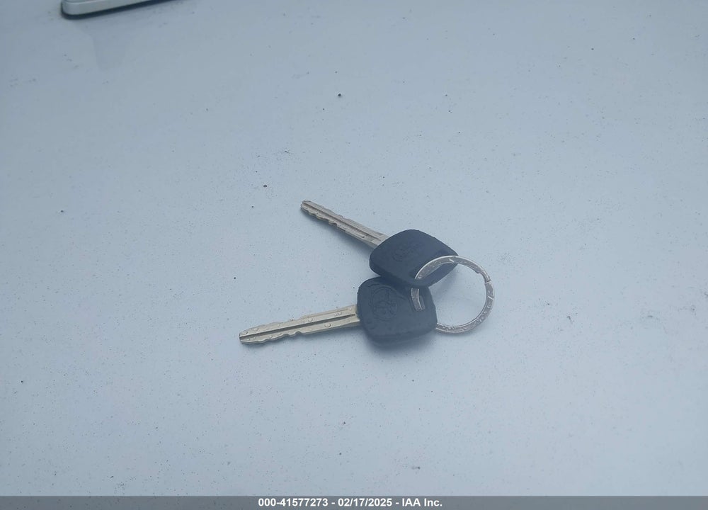 2004 TOYOTA RAV4 VIN: JTEHD20V540021250